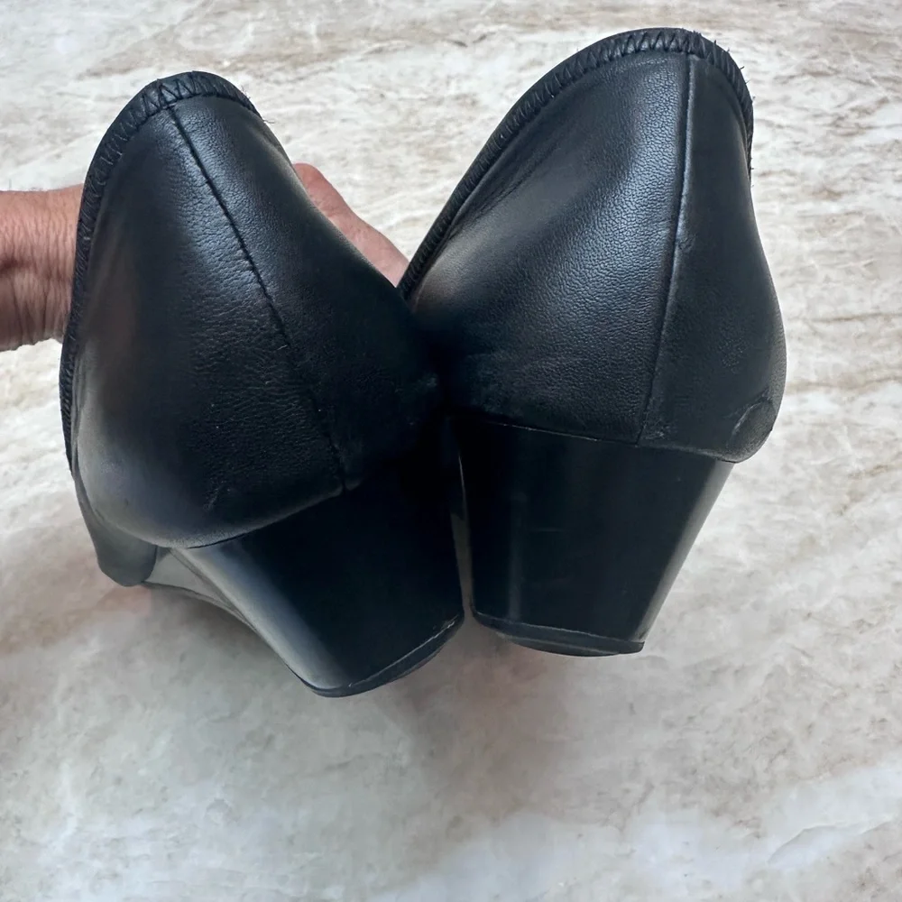 Cole Haan Nike Air sole wedge shoes. Size 8. - Picture 4 of 10